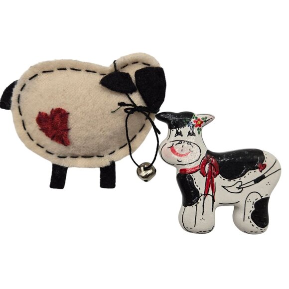 Brooch 2PC Set Farm Animals Cute Handcrafted Dairy Cow Sheep Heart Love Pet Pins - Picture 1 of 12